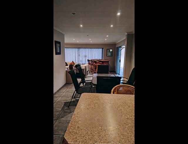 3 BEDROOM TOWNHOUSE FOR SALE IN VAALPARK